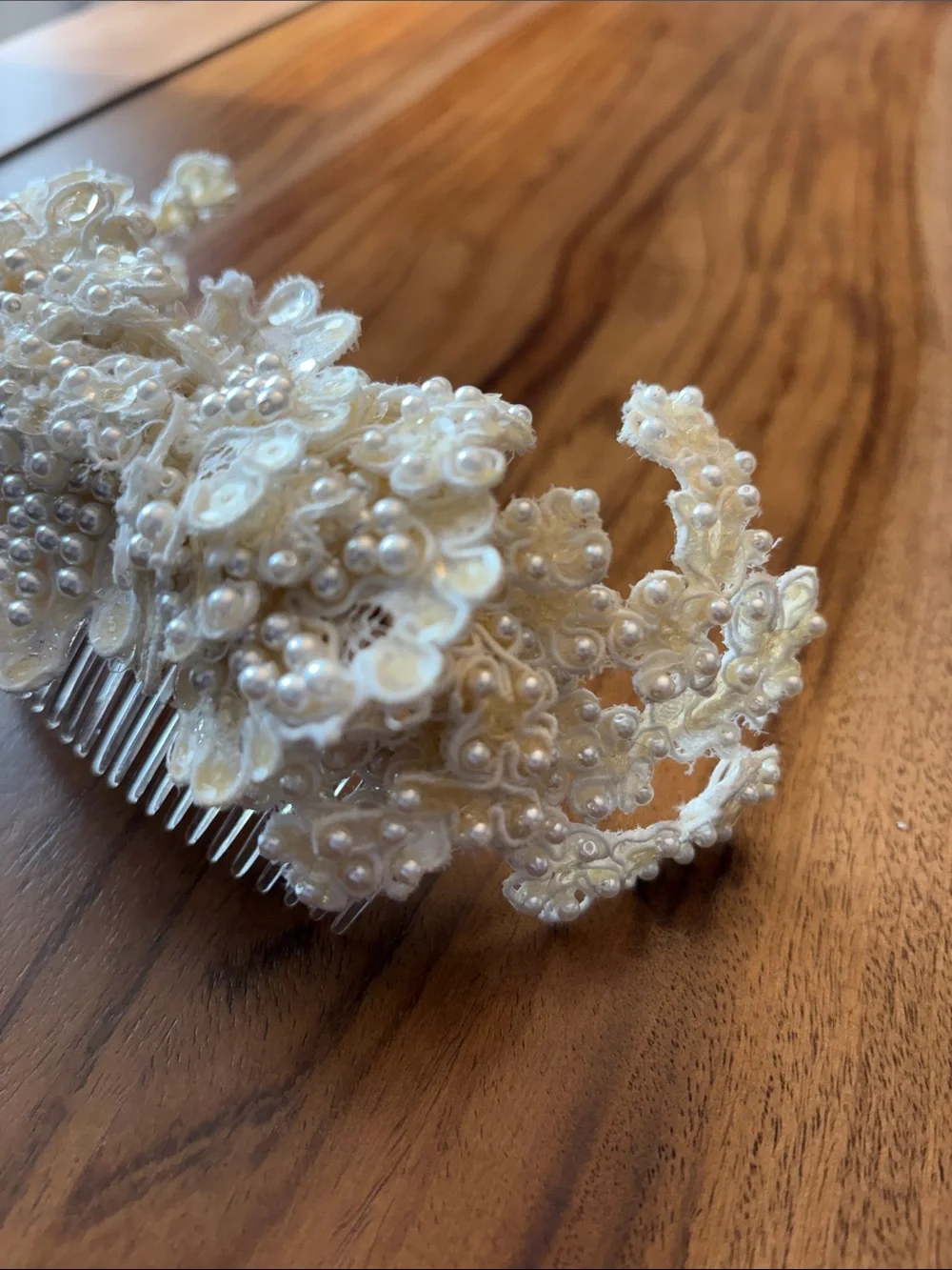 TONI FEDERICI Ivory Floral Pearl Hair Comb - Vintage, 90s